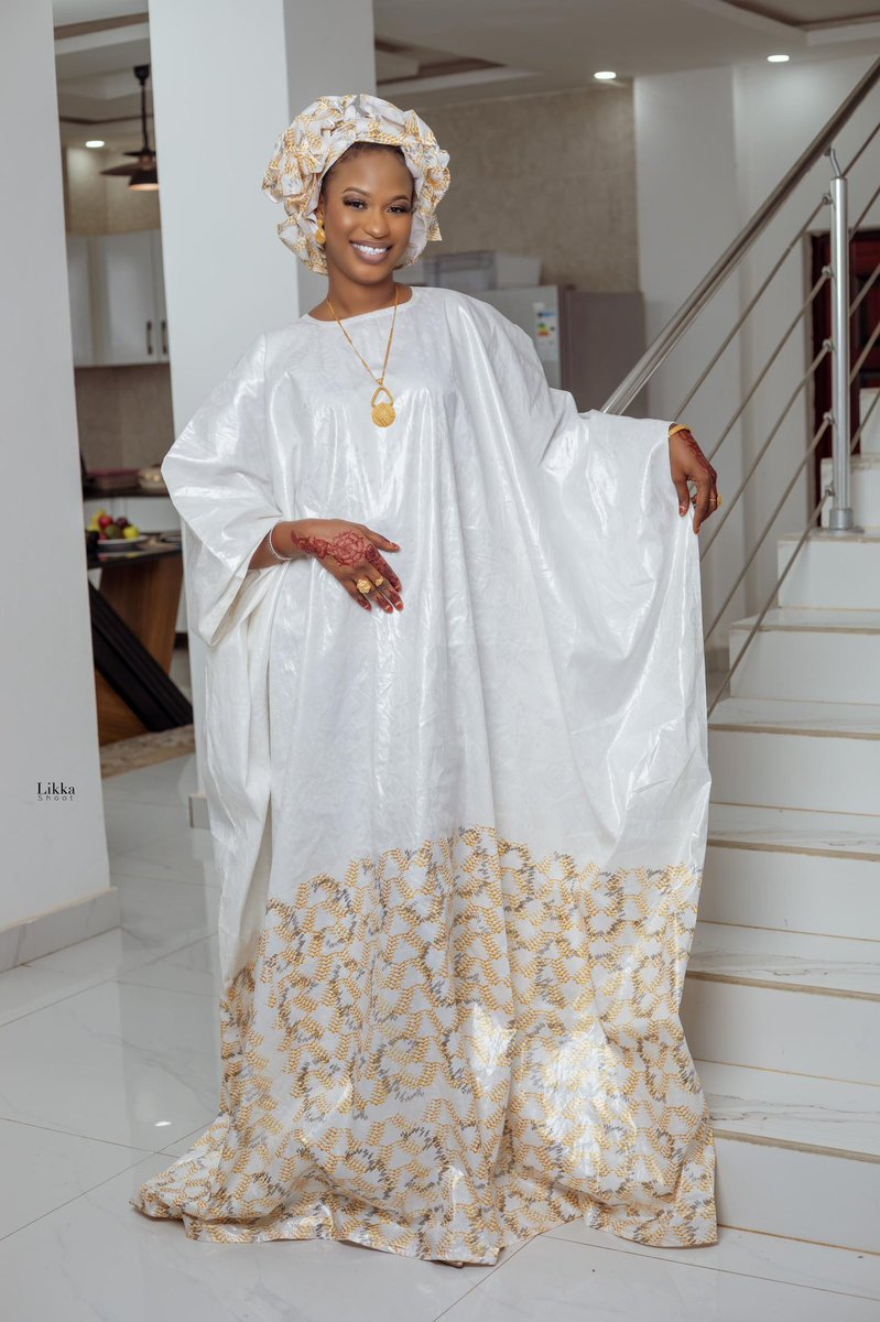#EIDMubarak X Family
#EidAlFitr2024 #SunjKoriteh220 

Fabric <a href="/fashion_exotics/">Exotica Boutique</a> 
📸 <a href="/LikkaShot/">likka_shot</a>