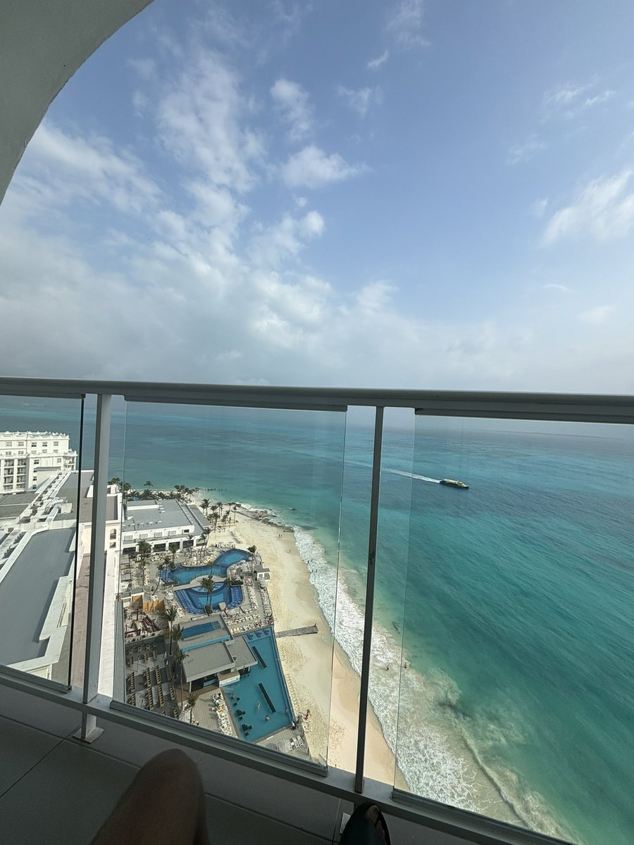 cbizz0's tweet image. 🤒