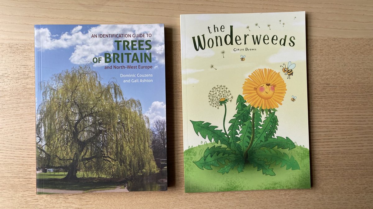 Two book recommendations for you! First a brill photographic tree ID guide by @gailashton & @DominicCouzens 👌 and also this fantastic kids book, The Wonderweeds by Claire Brown - welcome children into the wonderful world of the Dandelion, plantains and docks!