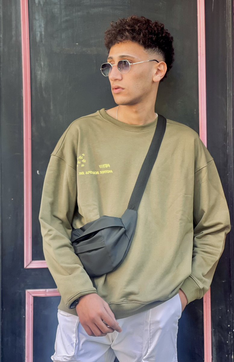 Kemmo00's tweet photo. 🥂. https://t.co/Ix4skY01Cj