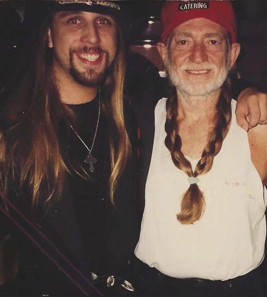 #ThowbackThursday #OnTheRoadAgain with @WillieNelson Owensboro, Kentucky Expo 1996! #OutlawCountry #WillieNelsonAndFamily
