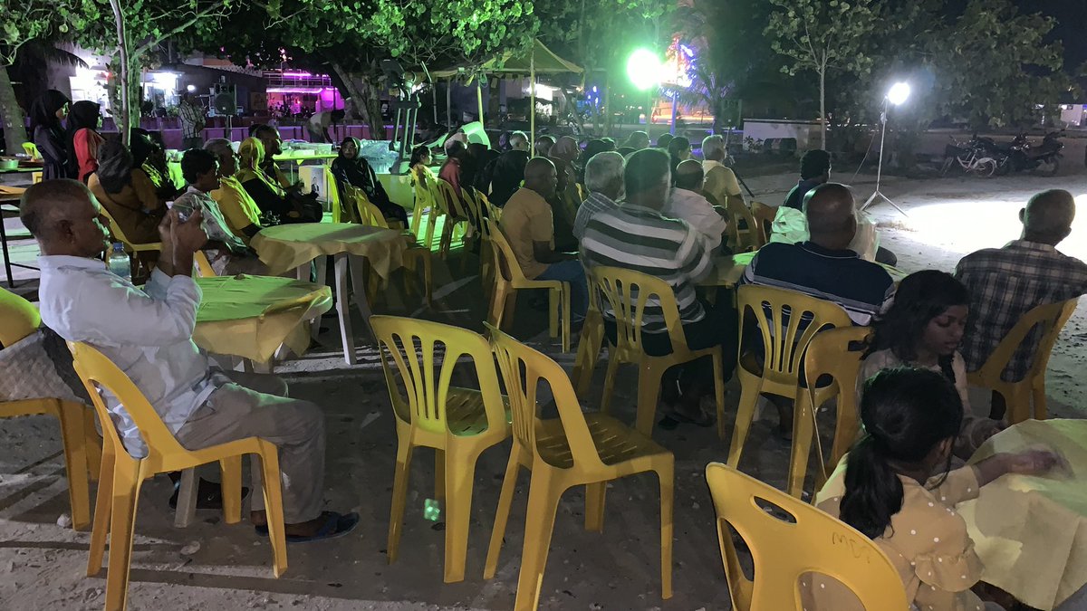 މަޖިލިސް20 ނައިފަރު ދާއިރާގެ @MDPSecretariat ގެ ކެންޑިޑޭޓު @yaasy7 ގެ ފަރާތުން މިރޭ ނައިފަރުގައި ކުރިއަށްދާ ބާބަކިއު އިވެންޓުގައި އެމްޑީޕީގެ ކުރީގެ ޗެއަރޕާސަން @MariyaDidi ބައިވެރިވެ ވަޑައިގަތުން ޔާސިރު✅ 7 އަށް ވޯޓު ދެއްވާ! ⚖️ #Majlis20 #MisraabuHamaMagah