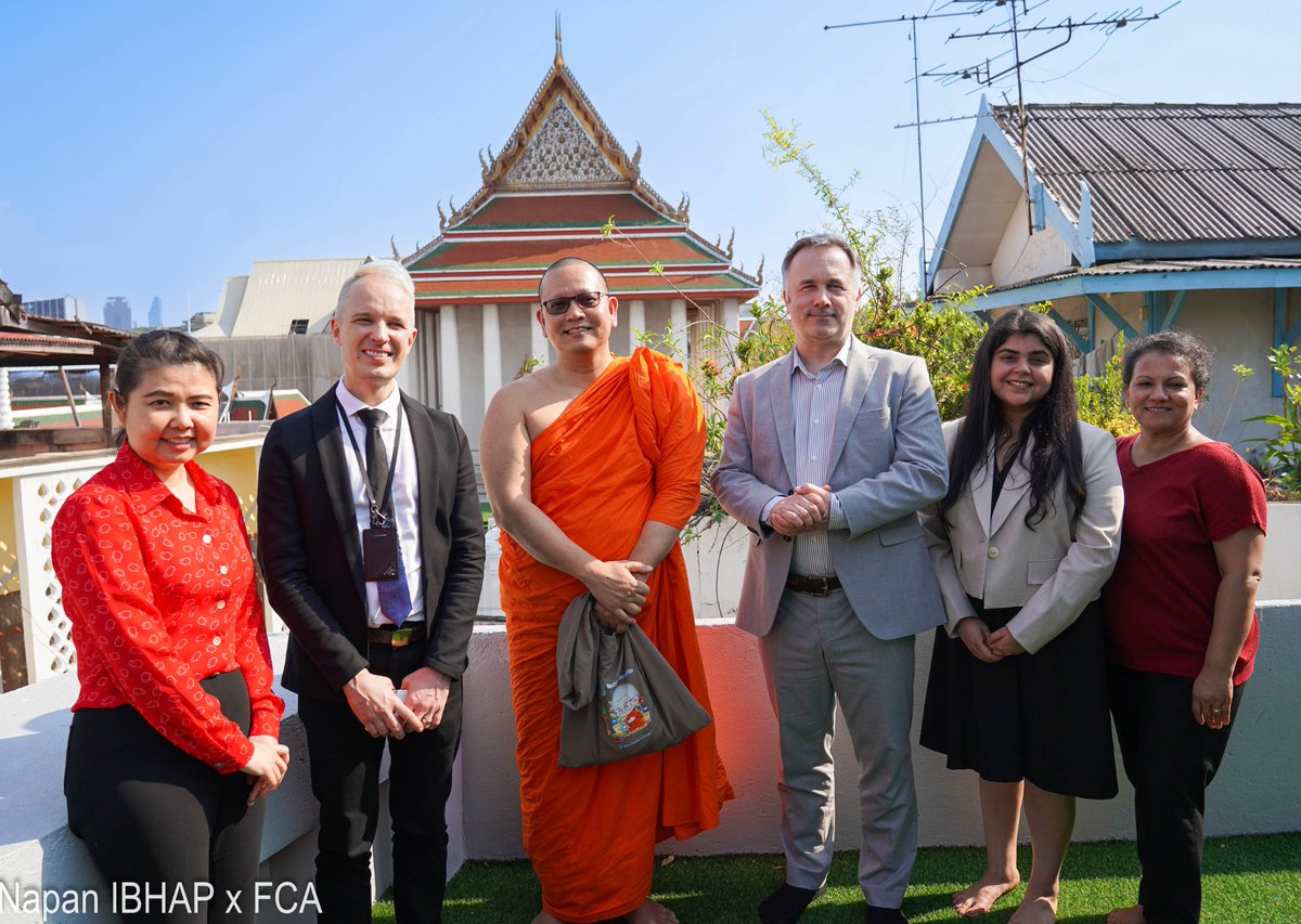 Peacemakers Network (@peacemakersnetw) on Twitter photo In a weeklong mission to Bangkok 🇹🇭, leaders from <a href="/FCA_global/">FCA Global</a> & the Peacemakers Netw held impactful discussions w long-standing members & prominent international orgs dedicated to peacebuilding.
🤝United actions for peace highlighted here bit.ly/3xlxn9W In a weeklong mission to Bangkok 🇹🇭, leaders from <a href="/FCA_global/">FCA Global</a> & the Peacemakers Netw held impactful discussions w long-standing members & prominent international orgs dedicated to peacebuilding.
🤝United actions for peace highlighted here bit.ly/3xlxn9W