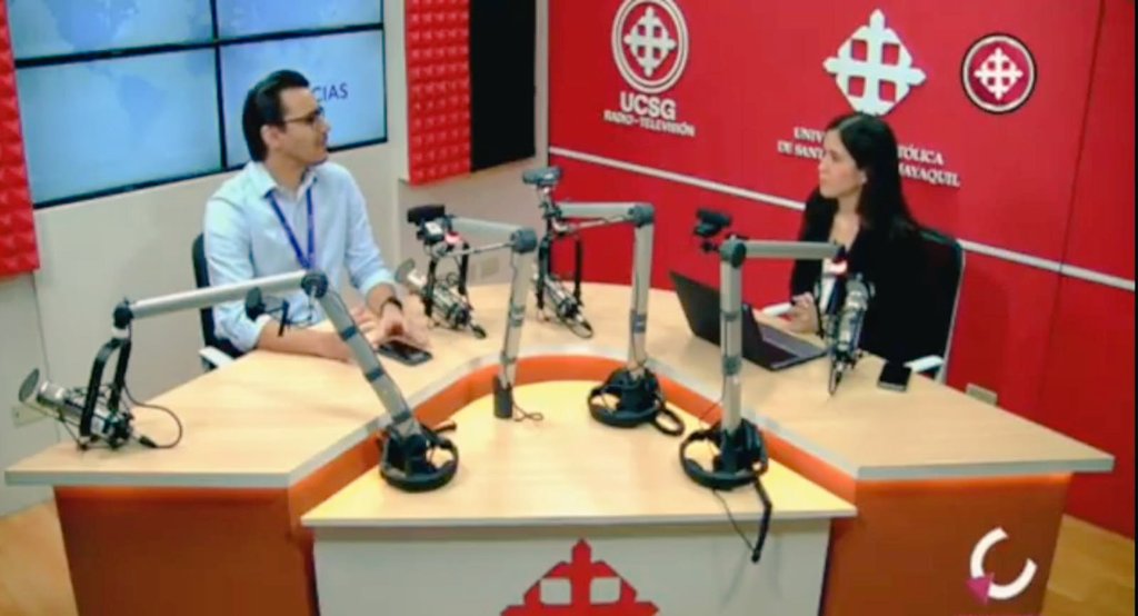 HInfectologia's tweet photo. #MSPEnMedios | Visitamos UNoticias de @catomedia_ucsg, junto a nuestro psicólogo David Suescum, para dar a conocer a la población el servicio gratuito PrEP, profilaxis pre-exposición frente al VIH 💊, del 🏥@HInfectologia.

⚠️ Toma PrEP 💊, prevén el #VIH 

#ElNuevoEcuador https://t.co/iuZ3oHfnio