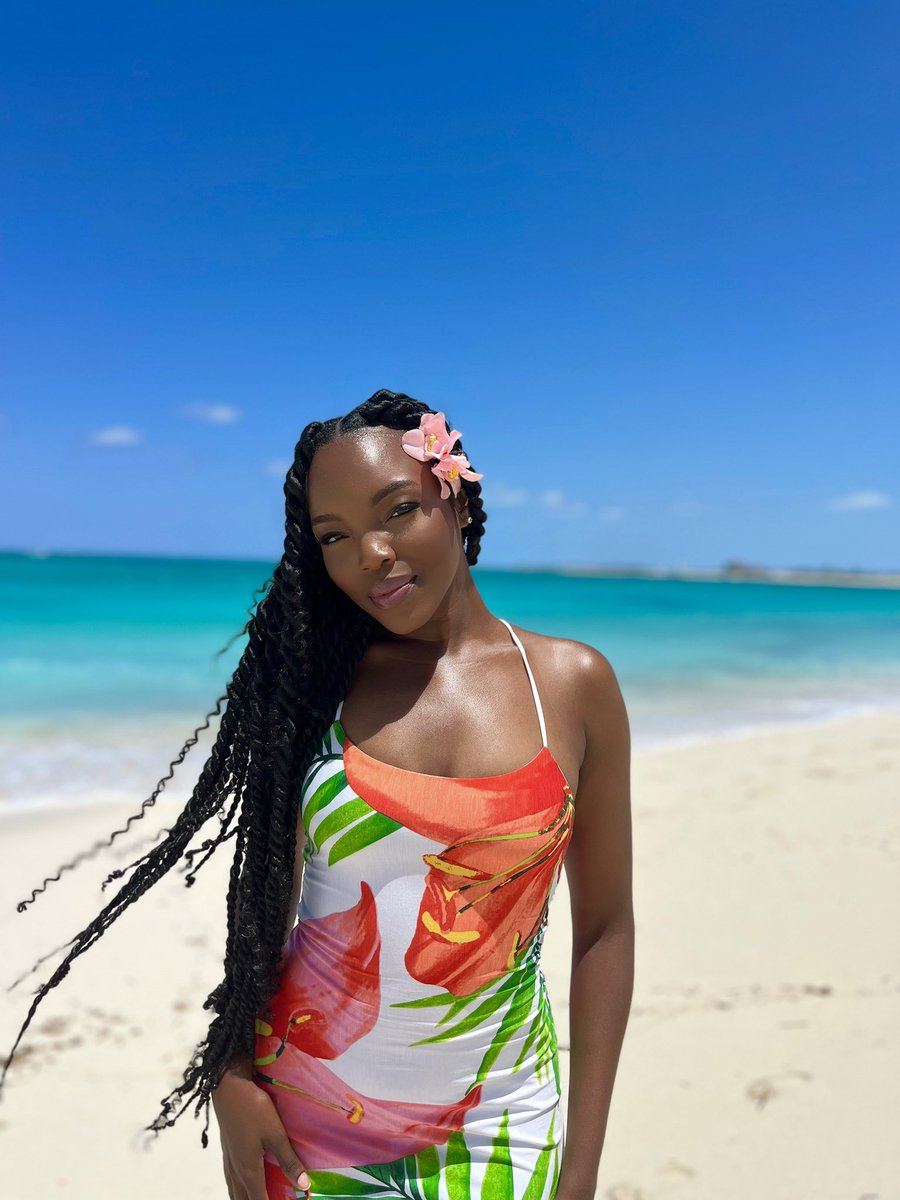 Meet_Chantel's tweet photo. With love. Lots of it 💕 https://t.co/INBjl05cZT