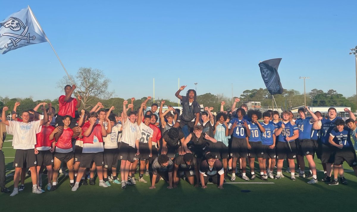 coachluster2's tweet photo. We #FINSHED Bootcamp today #THIS group of young men fought and earned their way out a day early. PROUD of THIS group. WINNERS https://t.co/w7LsFScjpd