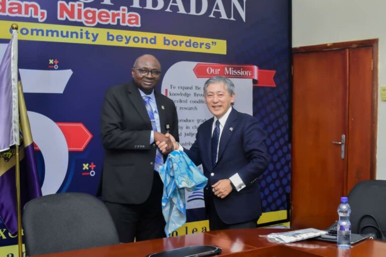 thenewsnigeria.com.ng/2024/04/10/ui-… UI Book Donation Ceremony: Japan extends hand of fellowship to Nigeria