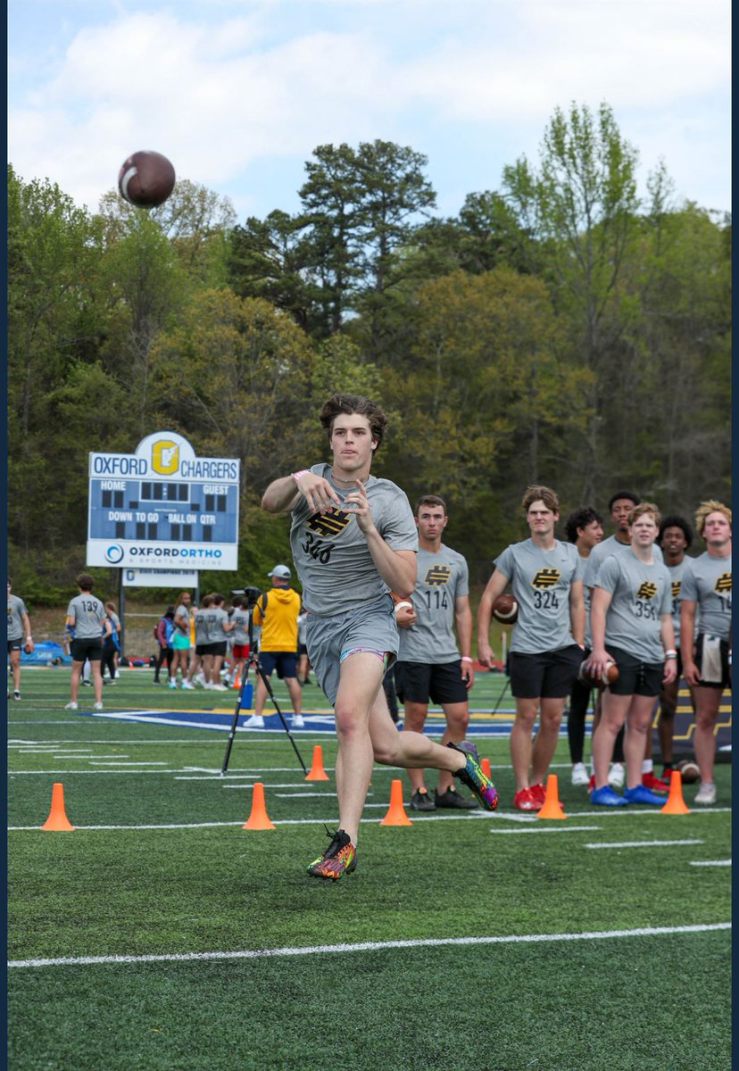 JaydenMaples1's tweet image. Thank you @Elite11 for the opportunity to compete! #QB #elite11 #Competition 
 @coach_isom60 @coach_oglesbee @coachjwhoward @coachbirdwell @WHSFBRecruiting @WakelandFTball @JLottScout @air14football