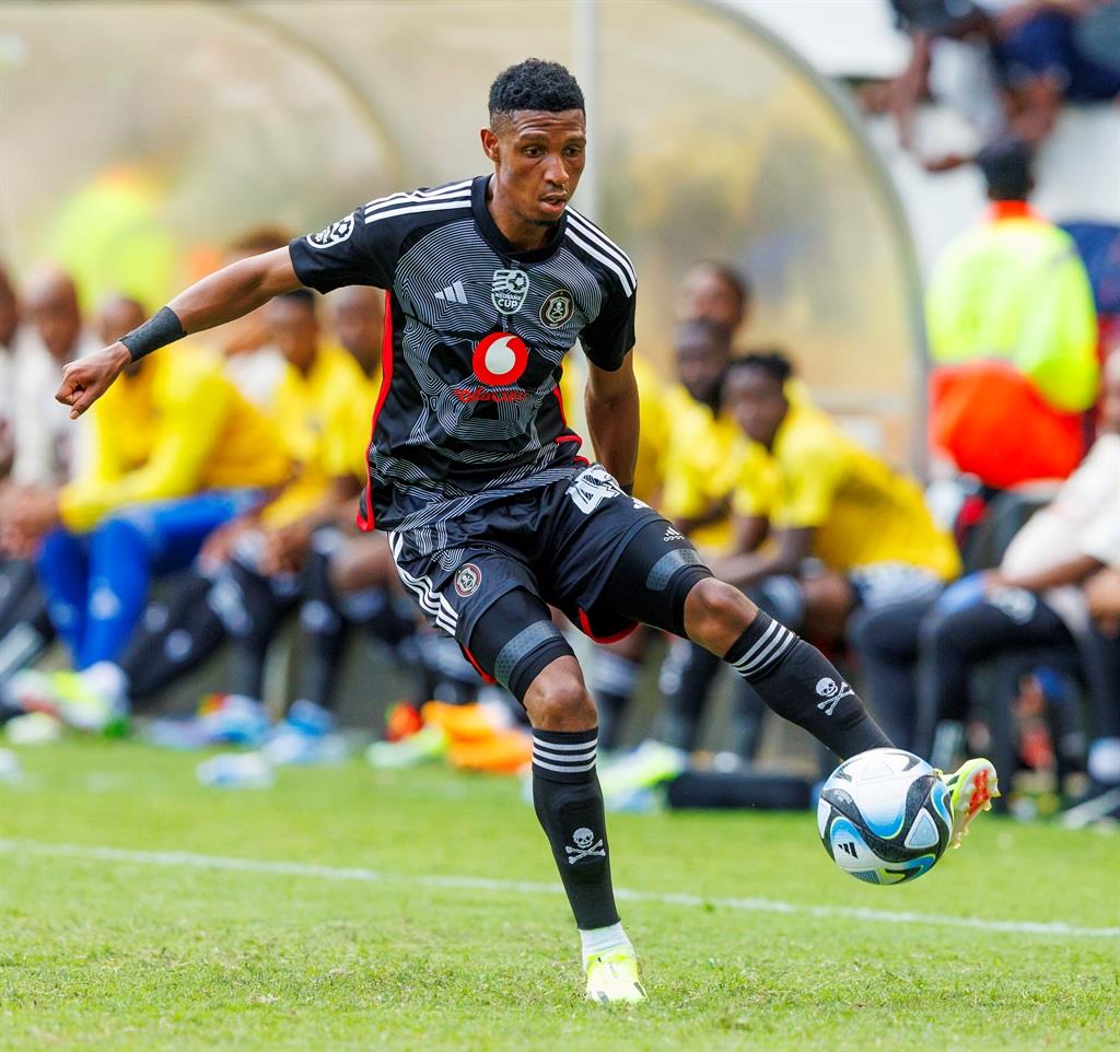 All the Bucs fans and supporters who love & adore
VINCENT PULE......comment with ❤️ and retweet 🔄🙏🏽

#OrlandoPirates #OnceAlways @orlandopirates @SwartSakk Coutinho Skhumba #RIPLukeFleurs MK