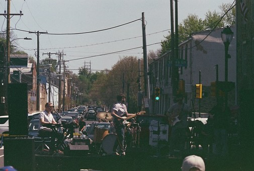 the_tisburys's tweet photo. Our next gig is a favorite of ours: the annual @ManayunkDotCom #streatfest on Sunday April 21st! We’ll be back on the Green Lane stage in front of @MainStreetMusic this year playing from 3-4:30 (right after @stellaruze) ! https://t.co/ZiQ9PkizkR