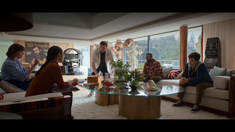 Cigar Aficionado made an appearance in the new, popular Netflix Series “3 Body Problem.” Has anyone watched the new series yet? What did you think, and did you spot the cover? bit.ly/4aI3Y8s #cigaraficionado #thegoodlife #netflix