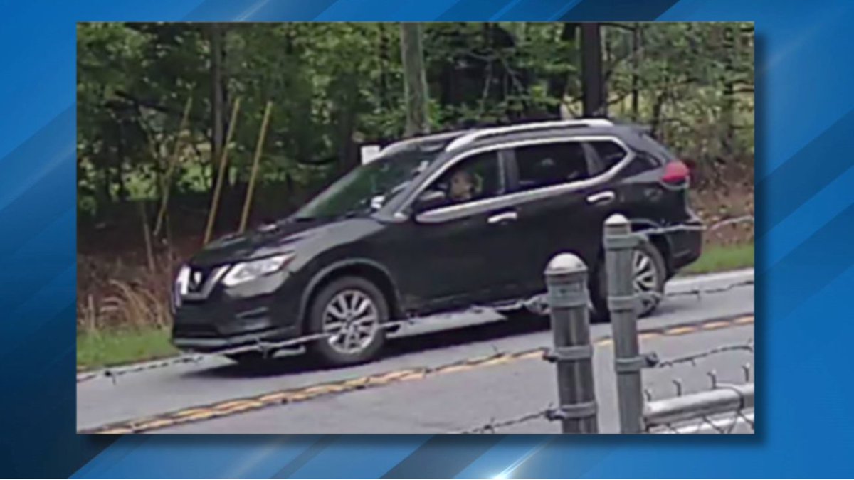 The South Carolina Highway Patrol has released an image of the vehicle that fatally struck a bicyclist in a hit-and-run in Colleton County. (Courtesy of SCHP)

Read more at: bit.ly/3VRJYvB