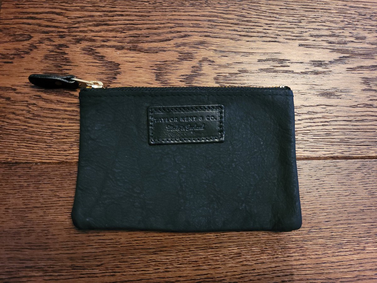 TaylorKentCo's tweet photo. Beautiful example of one of our handcrafted purses in soft black leather. 

#purse #accessories #softleather #shoppinginspiration #gifts #newpurse #allhandmade #madeinworcester #shopsmall #ukstyle #Thursday https://t.co/QgIM31g9U8