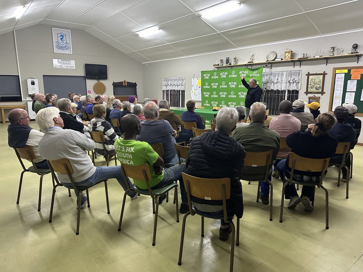 AtholT's tweet photo. ActionSA holding a meeting with voters in St francis bay to tell these people about our manifesto offering for the May 29 elections. Only ActionSA can Fix SA ⁦@HermanMashaba⁩ https://t.co/x92Kukz8qZ