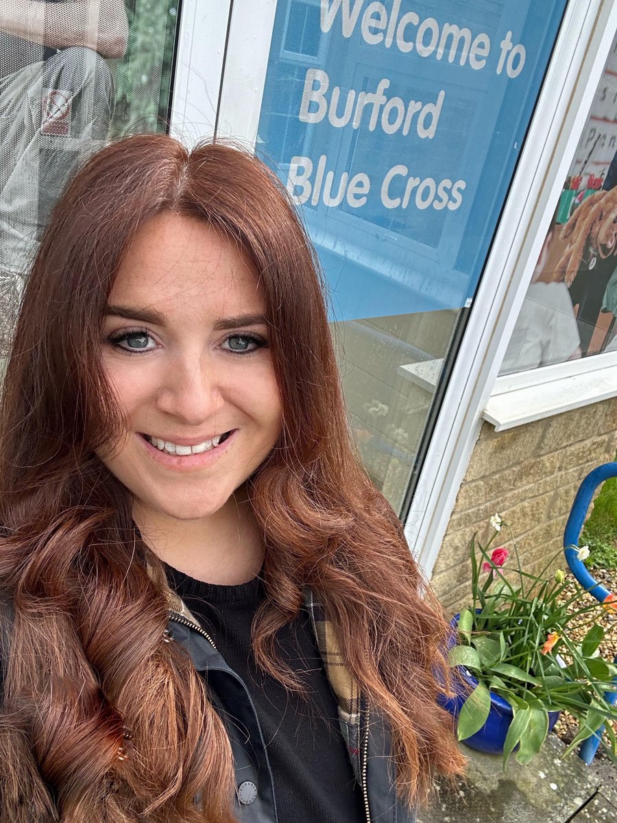 Yesterday, ADCH Executive Director, Rebecca Cooper, visited members at @BlueCross_Media Burford, engaging in insightful discussions and witnessing a demo with the animal behaviour team. Thank you to the Blue Cross team for their warm hospitality and valuable insights!🐾🤝