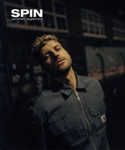 Exciting news for those in America - I'm now being represented by @SpinArtist! Where would you guys like to see me play in North America? 🇺🇸 Enquiries: DOD@spinartistagency.com