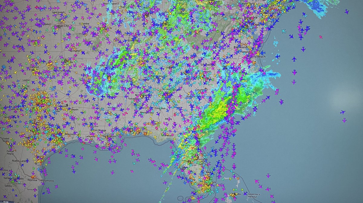 FAA Command Center Update: T-storms in Florida are causing delays at @MCO and a ground stop at @FlyTPA. We're slowing down flights to get you to your destination safely and as efficiently as possible. Monitor fly.faa.gov for the latest airport info. #FAAWeatherSquad