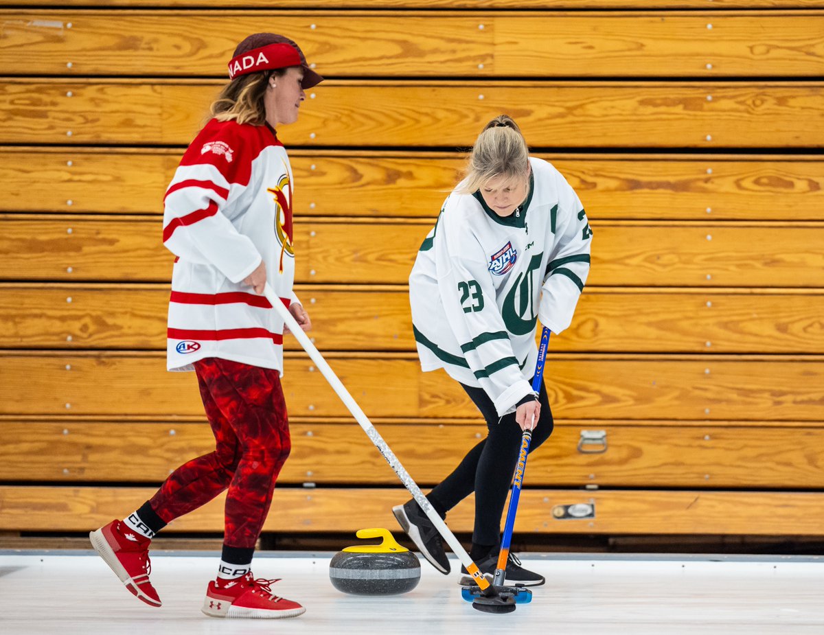 Big shoutout to @CSIAlberta for inviting our Sport Calgary squad to hit the ice at the 'Curl with a Rock Jock' fundraiser last week! 🥌🌟 It was a sweepingly good time supporting a great cause and showing off our curling skills. Huge thanks for including us! 🙌 @davehollandpics