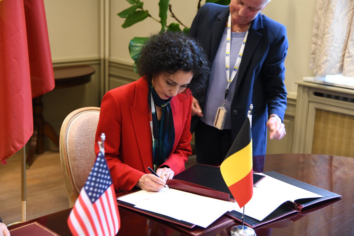 🇧🇪🇺🇸 Belgium & the USA signed the #Mardasson treaty, allowing the American Battle Monuments Commission to take care of the monument in #Bastogne. A great collaboration between our countries on preserving the memory of the sacrifices during the World War II Battle of the Bulge.