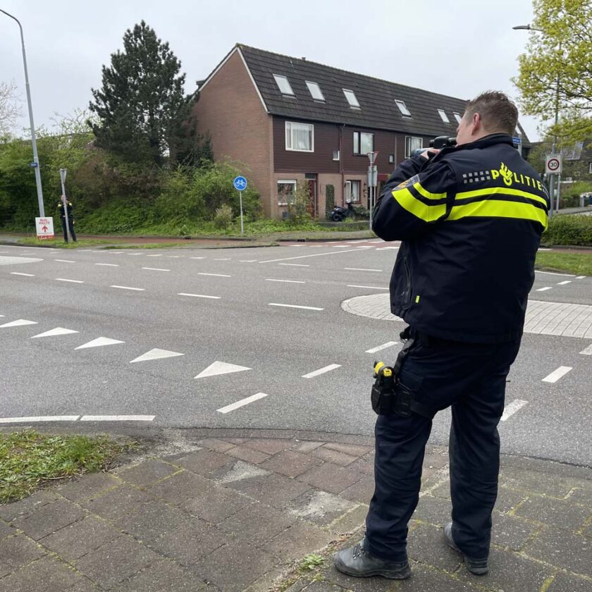 #Hoofddorp – Man raakt rijbewijs en auto kwijt bij verkeerscontrole - 112meerlanden.nl/2024/04/11/hoo… - #controle #haarlemmermeer