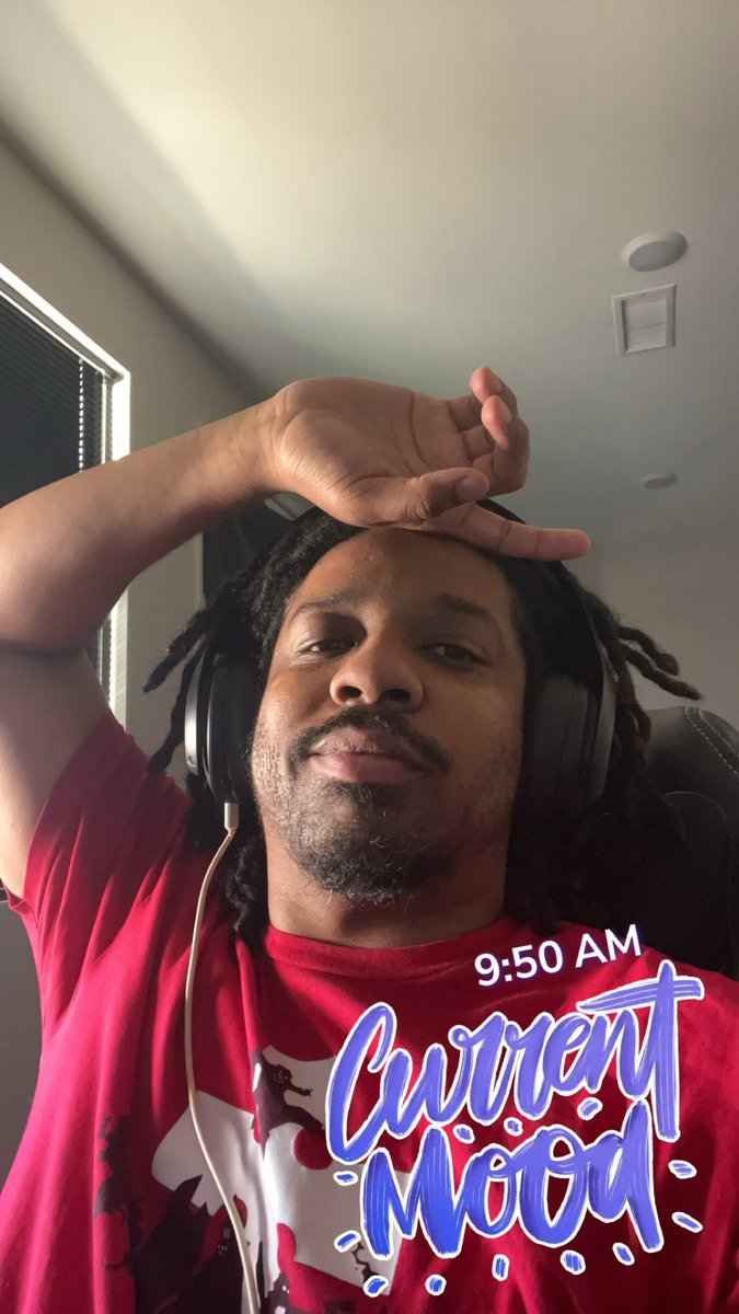 Happy Thursday yall! Live right now on some Apex today🤟🏾 #ApexLedgends #iAMGaming

Twitch.tv/iam_moten