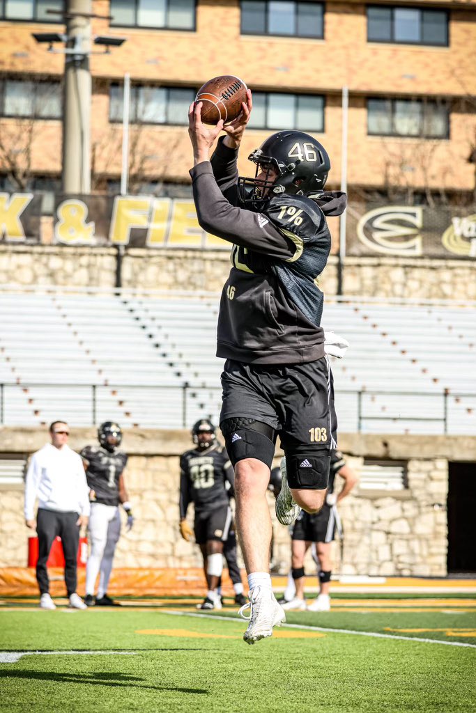 🔨 WORK 🔨

Spring Game is right around the corner 👀 🏟️

April 19th, come check out all the WORK the team has put it ‼️

#FearNone🐝 #StingersUp