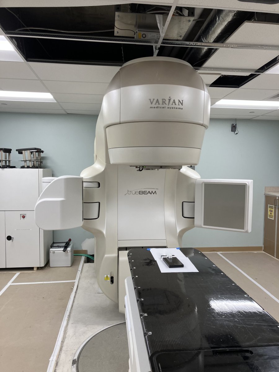 Discover the intricate process behind installing a pre-owned Varian TrueBeam linear accelerator. #VarianTrueBeam #RadiationTherapy #LinearAcceleratorInstallation
bit.ly/3TW0vw1