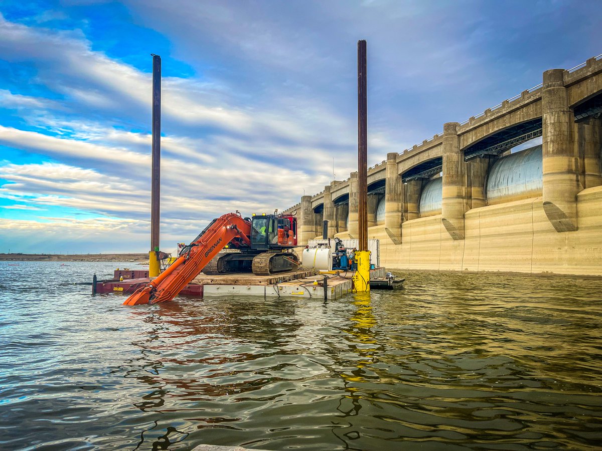 We successfully performed 280 high-altitude dives totaling 23,205 minutes of accident-free diving time in support of dredging operations & gate inspections at #JohnMartinReservoir & #AbiquiuDam! John Martin’s elevation is 3,870 feet & Abiquiu is at 6,220 feet.