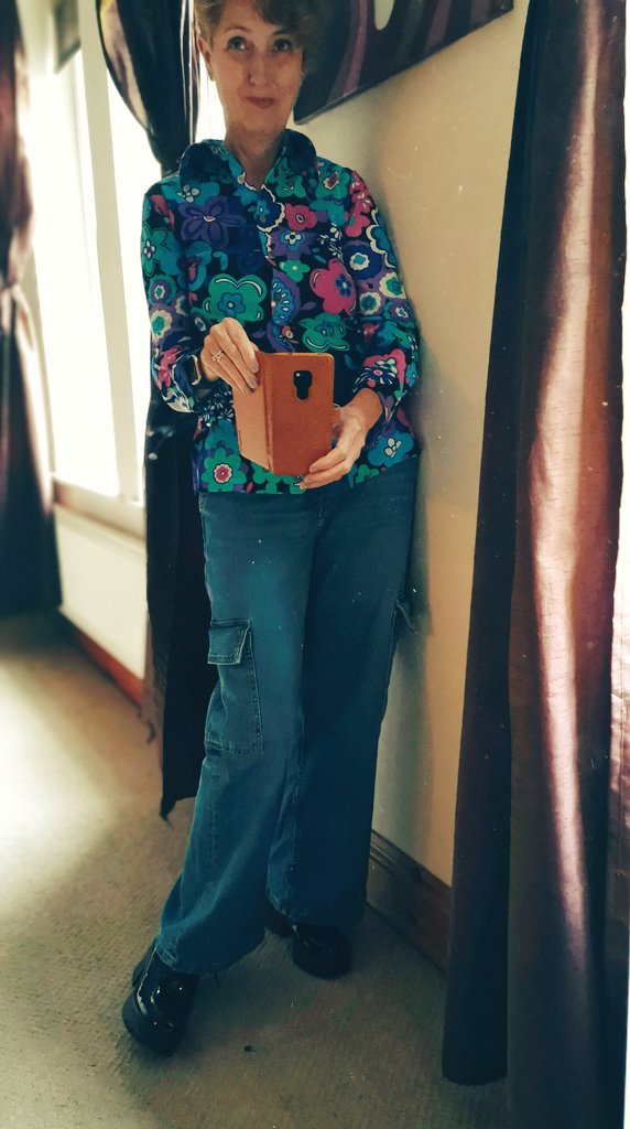 judiththomas4's tweet photo. Just bought a rather outrageous but gorgeous 70s shirt at the #vintage store, #wornwell in basement level of Primark. How have I missed this? Mind you very little promo for it! https://t.co/fquhuGIzgP