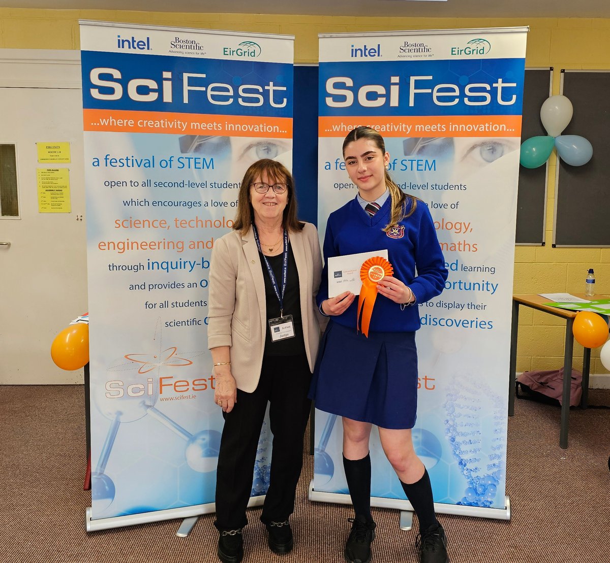 Congratulations to the award winners, #scifestatschool #AssumptionSS, Walkinstown and to all the students who participated. Well done also to the organising teacher Michelle Salter. @Education_Ire @womenintech @WITSIreland @IOPTeaching