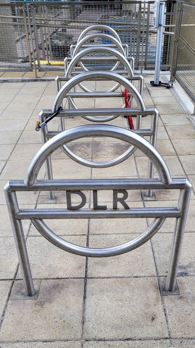 I love the fact that the 'Roundel' is used by the DLR as a place to lock up your bicycle.

#london #theunfinishedcity #canarywharf #dlr #docklandslightrailway #docklands #bicycle #roundel #docklandslightrailwaystation #transport