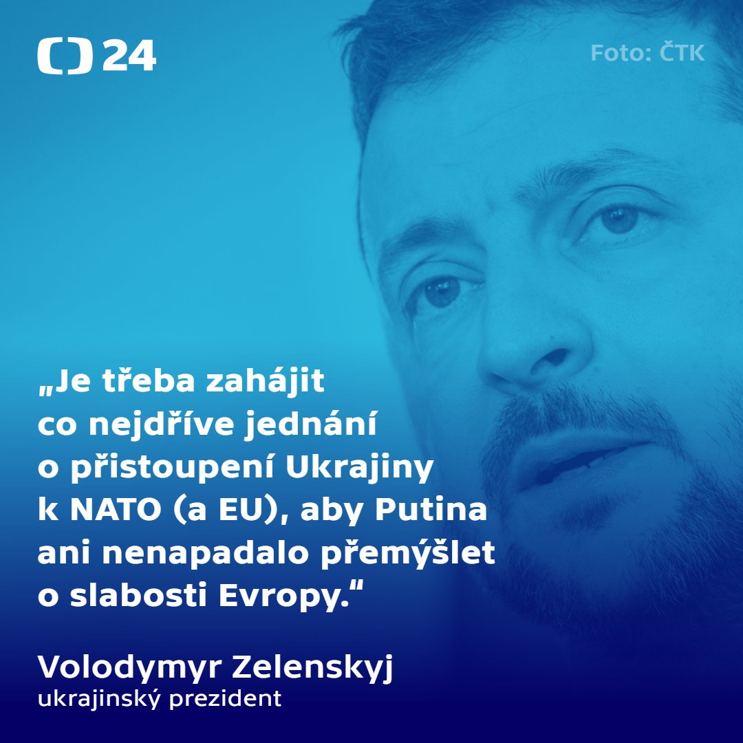 Český prezident Petr Pavel se v litevském Vilniusu sešel se svým ukrajinským protějškem Volodymyrem Zelenským. Ten mimo jiné poděkoval za iniciativu na zajištění munice. Oba státníci se účastnili summitu Iniciativy Trojmoří. 🔗czch.tv/GsNYHi 🗨️ Cílem summitu Trojmoří…