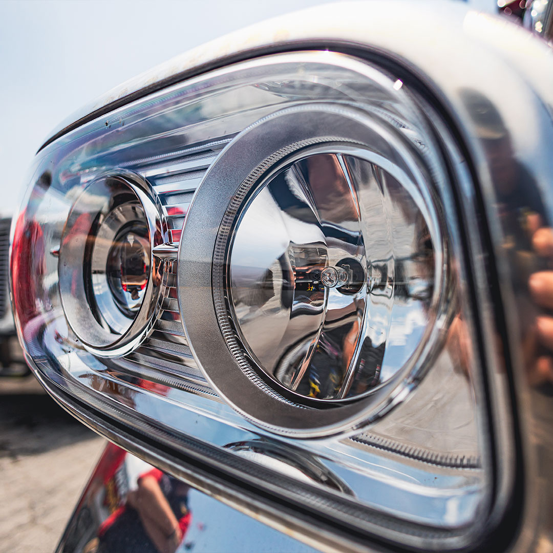 👀 Eyes are the windows to the soul, and this truck's eyes are quite the sparkling, beautiful pair! ✨

#4StateTrucks #ChromeShopMafia #chrome #chromeshop #customtrucks #semitrucks #trucking #customrig #bigrig #18wheeler #tractortrailer #largecar #cdldriver #trucker