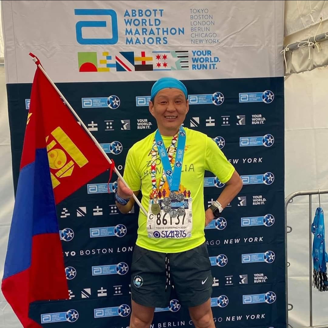 Batzorig “Zoro” Baasai conquered a goal thanks to his hard work & belief in his abilities! He secured his sixth @WMMajors star after completing the Tokyo Marathon. Read about Zoro's journey: ow.ly/Y5ZJ50RayJT