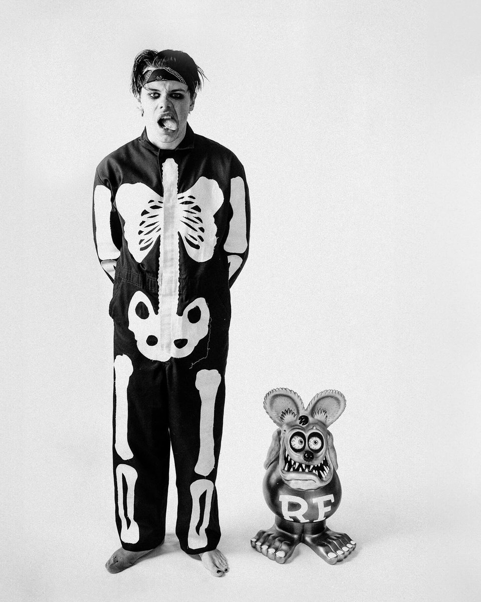 yungblud's tweet image. a bat and a rat = a B.R.A.T

what do you make of that?