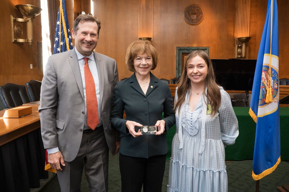 We are grateful for #LymeChampion @SenTinaSmith with @craterjeffrey & @meghancbradshaw for being an original co-sponsor of the Kay Hagan Tick Act and supporting federal funding for #Lyme and tickborne conditions. #LymeIsATeamSport Thank you @SenTinaSmith !!
