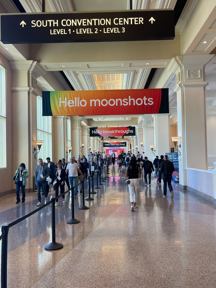 SonicLabs's tweet image. From Paris to Vegas! ✈️

With CEO @MichaelFKong at Paris Blockchain Week, our lead BD @SjHarcourt went to Sin City to talk #AI with our friends at @GoogleCloud Next 2024.

Check out some of his pictures 📸