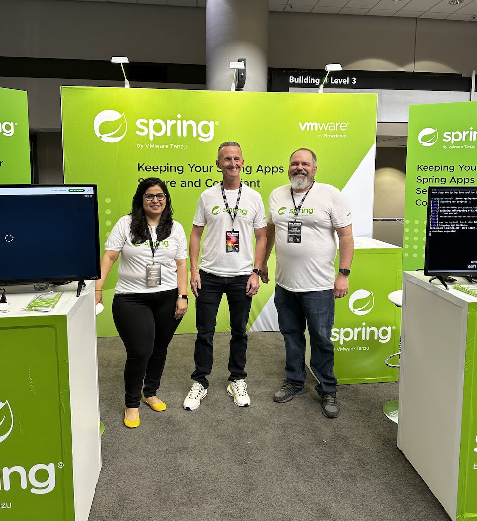 Today's the last day to visit us at @devnexus. Come by Booth #36 to chat with our experts and learn more about VMware Tanzu.