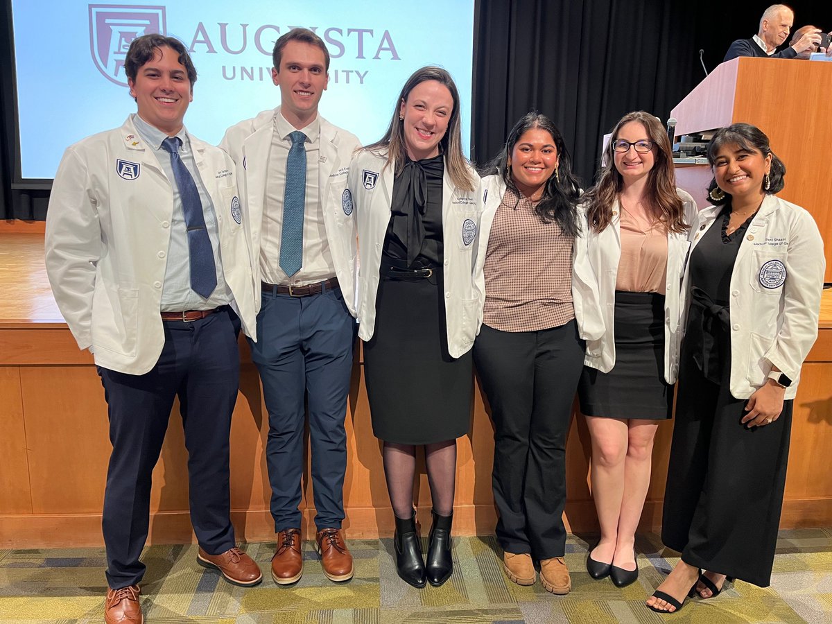 Congratulations to our new Gold Humanism Honor Society inductees from the Class of 2025! 🎉 Left to right: Eric Santana, Will Evans, Katherine Street, Shivani Patel, Delaney Metcalf, and Sachi Shastri.