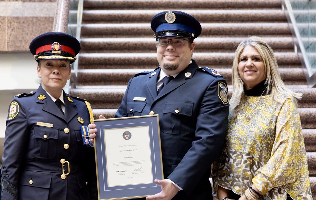 We were honoured to attend the 2024 Spring Community Awards at @TorontoPolice Headquarters recently. 

Congratulations to Paramedics Victoria and Duncan, as well as Superintendent Justin who each received special recognition for their heroic actions on a dynamic call last August!