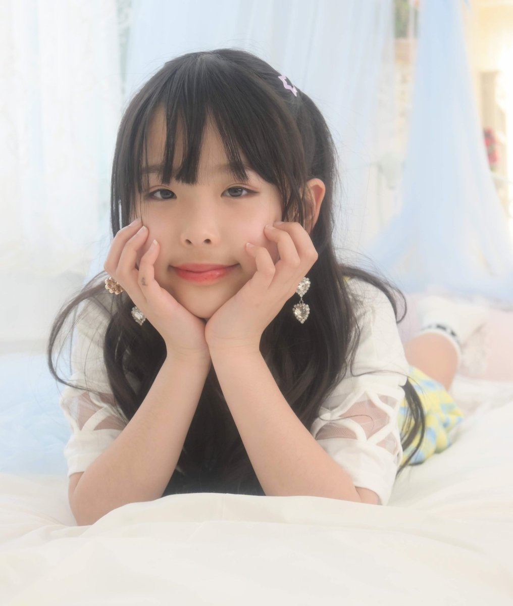 mio_official01's tweet photo. 0からどころかマイナスからの
スタートでぇす。てへぺろ
今からだと古参になれますょ。
徒歩よりもっと遅くはいはい👶
めちゃくちゃまいぺ～すでいきます
ばぶ🍼　#モデル　#かわいい　
これからどうなってくかわかんにゃい https://t.co/c5IBA1gEja