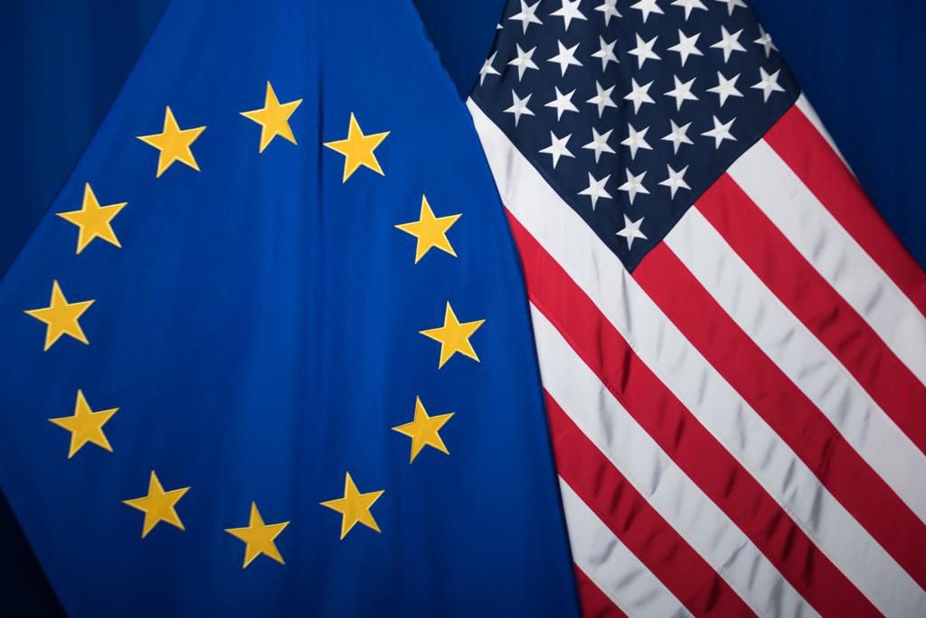 The EU & the US are joining forces to ensure that consumers across the Atlantic are protected, well-informed & get meaningful choices in competitive consumer finance markets.   As we face similar challenges, @EU_Consumer & @CFPB are determined to bring this cooperation further.