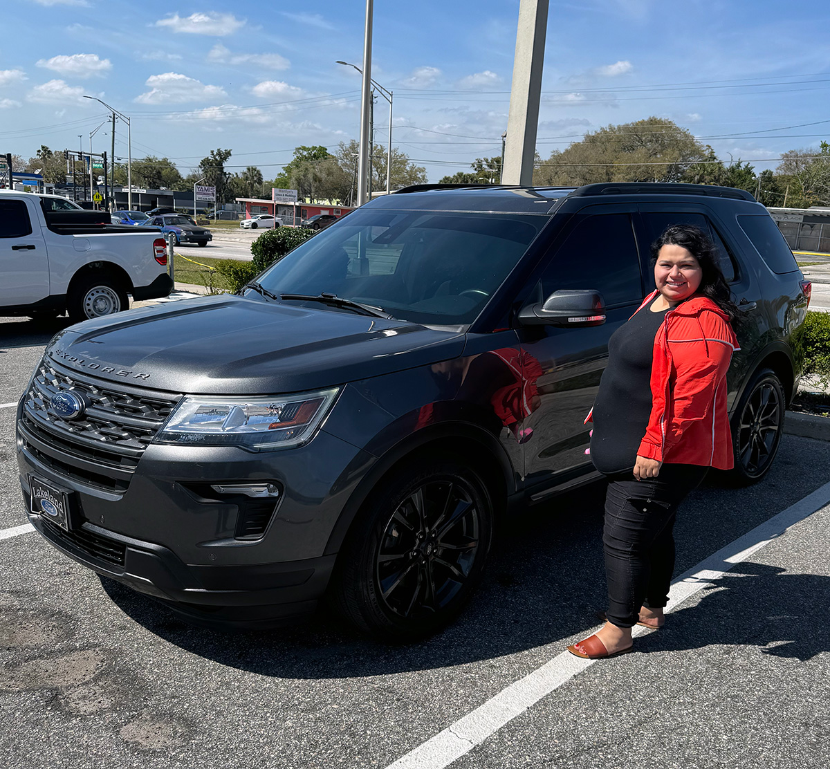 What are you looking for? Amanda Rangel found her #NewSUV, the #FordExplorer at #LakelandAutomall with salesperson #RichardBerndt after making sure it was just what she was searching for... #VeryNice & Congratulations - #ThankYou for choosing us, we're here for you! #FordFamily