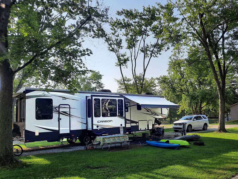 Indiana's Ceraland Sports Park & Campground Rolls Out Recreation Fun!

More: wenrv.com/news/indiana-s…
-
-
-
#rv #indiana #campground #rvlife #roadtrip #motorhome #rvcountry #rvliving #camping #outdoors #wenrv #travel #rvlifestyle #luxuryrv #campingmemories #hiking