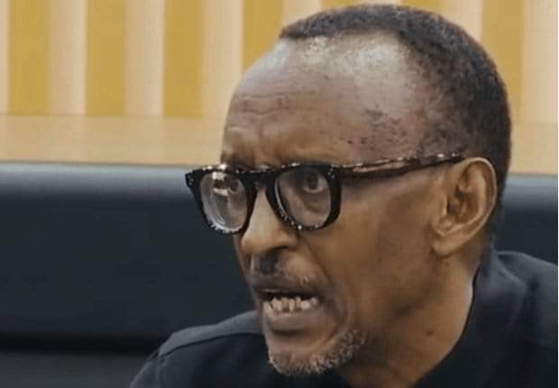 Amakuri atugezeho muri uyu mugoroba,nuko @PaulKagame yavanywe aho yarari akajyanwa mu bitaro byihuze. Abo bari kumwe batunguwe no kubona #Paul yitura hasi! Concer y'ubwonko ikomeje kumumerera nabi cyane, ahubwo #Inkotanyi zibe zitegura uzamusimbura. Very Sick!