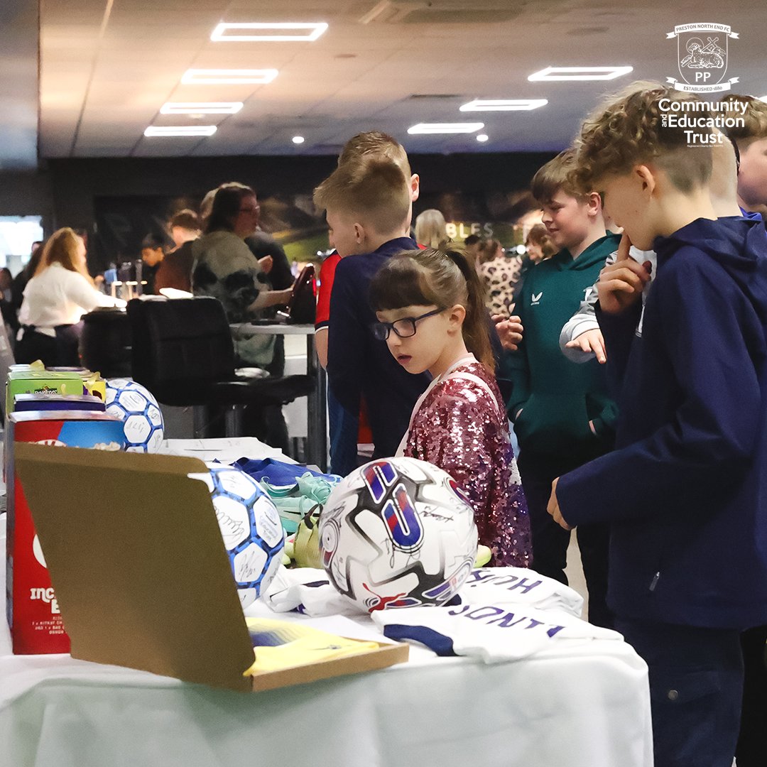 𝗘𝗮𝘀𝘁𝗲𝗿 𝗕𝗶𝗻𝗴𝗼 🐣 The prizes are all set, Noah Mawene and Kian Best are busy selling raffle tickets and the Invincibles Lounge is filling up ahead of the start of our Easter Bingo tonight. 🤩 #PNECET | #pnefc