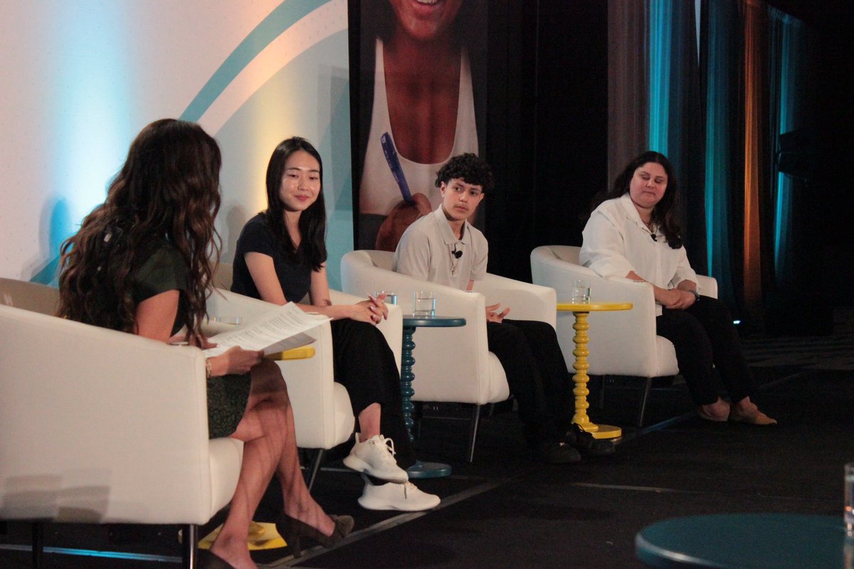 CTE_LLearningLA's tweet image. Live at the @linked_learning Conference! This morning we heard from more @laschools #LinkedLearning pathway alums and the impact our LAUSD #LinkedLearning pathways have made on them. Clara Choi (@LAHSArts ) and Amber Guerra (STEM Hollywood) shared their experience.