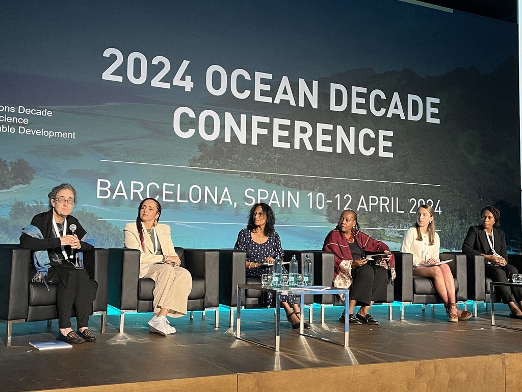 The launch event for the #OceanPanel Blue Paper is currently taking place at the @UNOceanDecade conference. Join the panel discussion live from Barcelona now 👇🌊 bit.ly/43vQrON