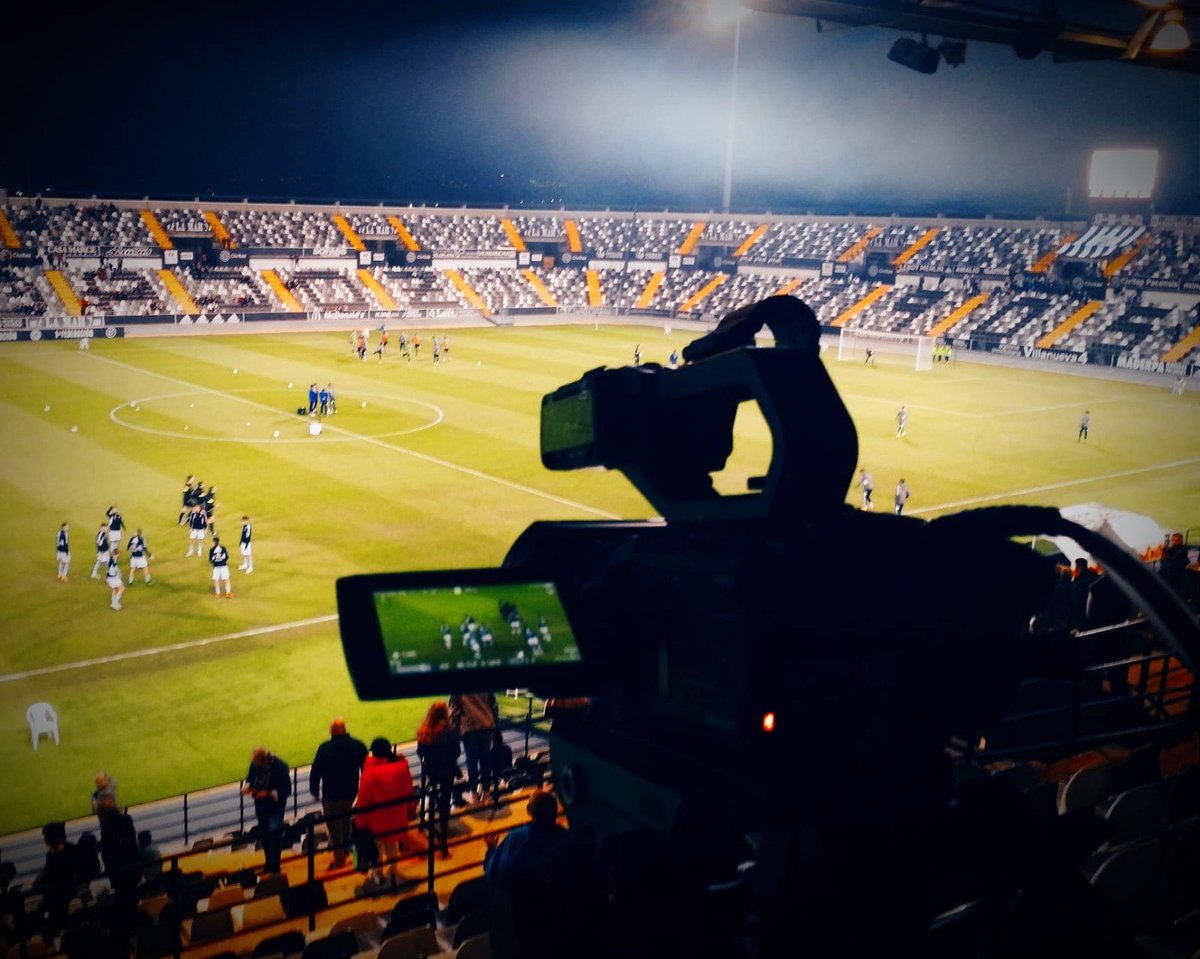 Y pensar que hace no tanto el @CDBadajoz rozó el ascenso a @LaLiga2 y estábamos allí para contarlo...

Ánimo a la afición pacense en esta delicada situación, ojalá cambien mucho las cosas de cara al futuro.

#picture #picoftheday #fotografia #photography