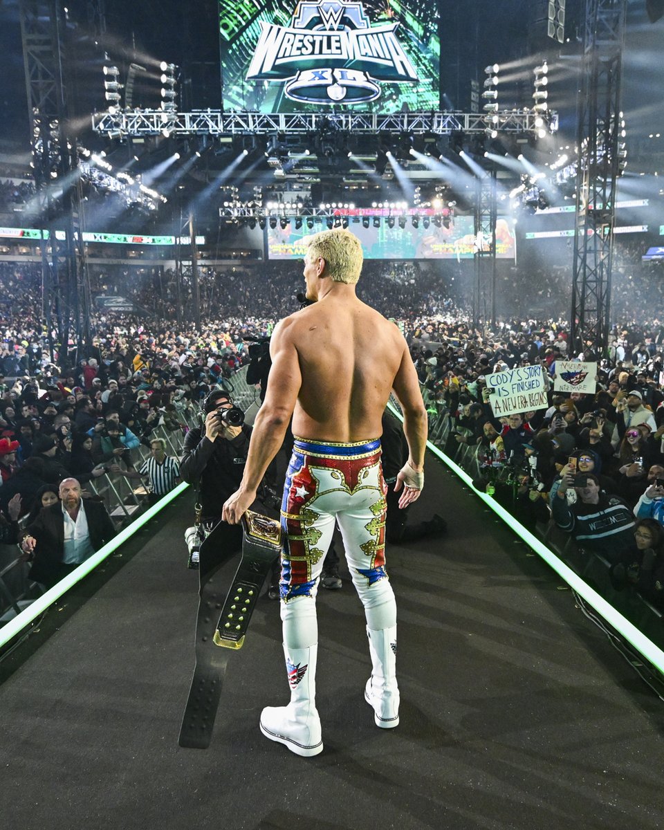 WWE (@wwe) on Twitter photo 